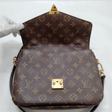 Louis Vuitton LV Hand Bag M40780 Metis MM Brown Monogram .